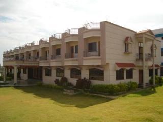 Hotel Pleasant Stay Bijapur  Exterior photo