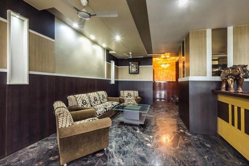 Hotel Pleasant Stay Bijapur  Exterior photo